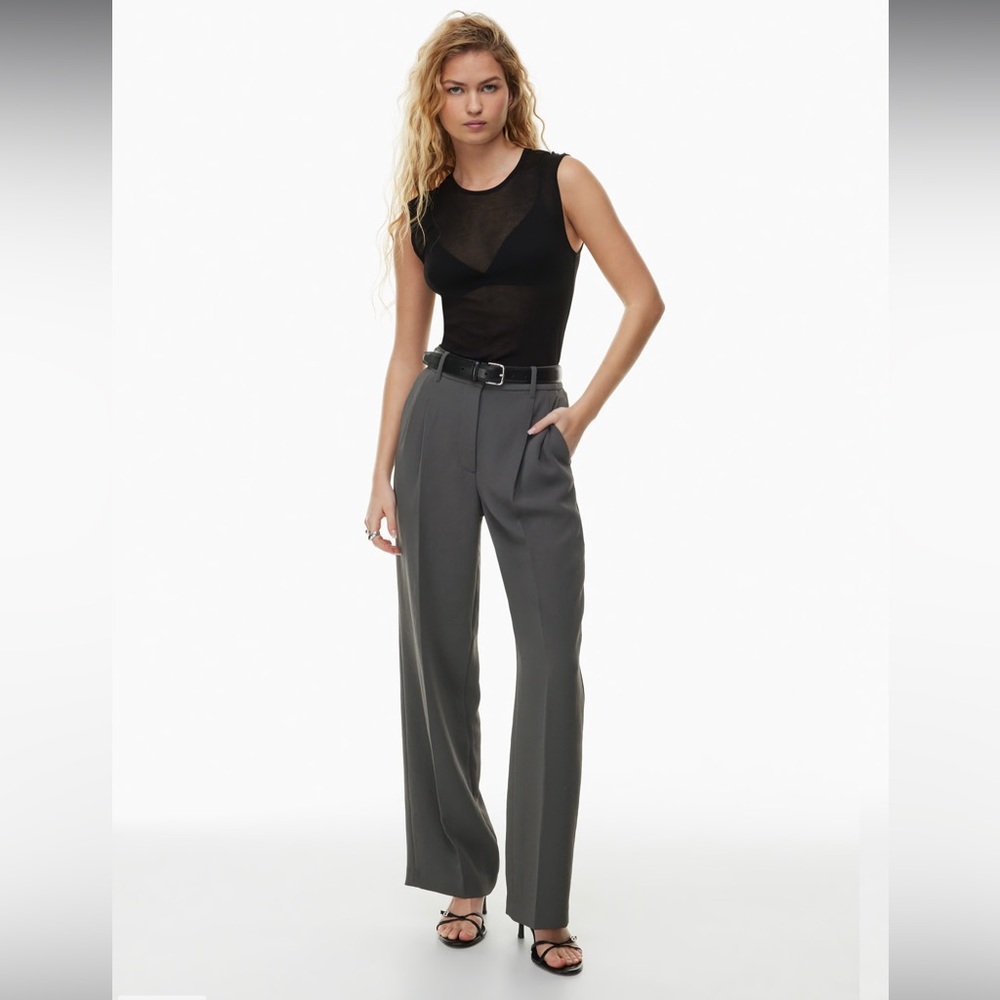 Aritzia Wilfred Effortless Pant in Coal Grey Crepe, size 12